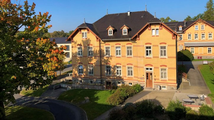 Kontakt Haus 11/12